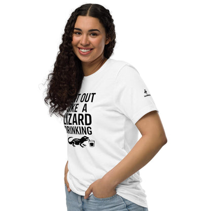 Flat Out Like a Lizard Drinking Tee: Aussie Slang, Australian Xpat T-shirt, Funny Unisex Shirt